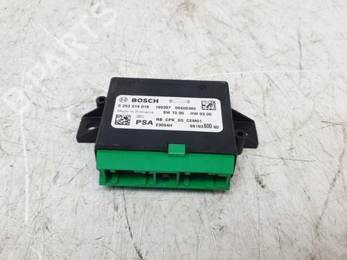 Used Electronic module OPEL CROSSLAND X / CROSSLAND (P17, P2QO) 1.2 (75) (110 hp) 30330244