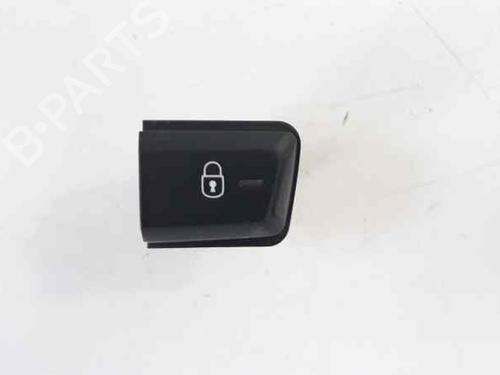 Used Switch PEUGEOT 2008 I (CU_) 1.6 BlueHDi 100 (100 hp) 4251271