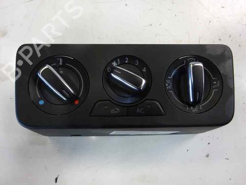 Used Climate control AUDI A1 (8X1, 8XK) 1.6 TDI (105 hp) 330095