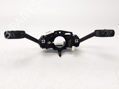 Used Switch VW GOLF VII (5G1, BQ1, BE1, BE2) 1.5 TSI (150 hp) 10041641