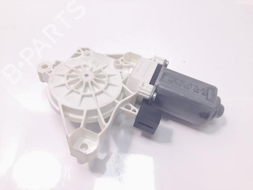 Used Right front window motor VW PASSAT B8 Variant (3G5, CB5) 2.0 TDI (150 hp) 24855969