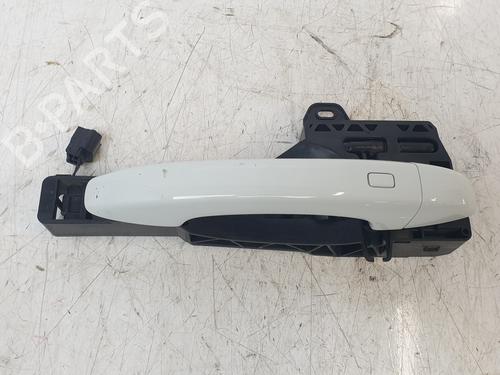 Used Front right exterior door handle RENAULT CLIO V (B7_) 1.0 LPG (B7MT) (101 hp) 29208324