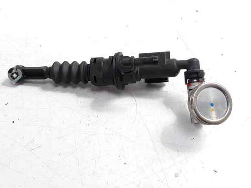 Used Clutch slave cylinder HYUNDAI i30 (PDE, PD, PDEN) 2.0 N (250 hp) 14208183