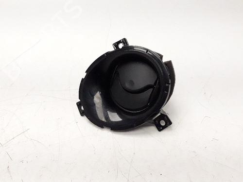 Difusor / Saída de ar NISSAN JUKE (F15) 1.2 DIG-T (115 hp) 687613YV0A | 687613YV0A |