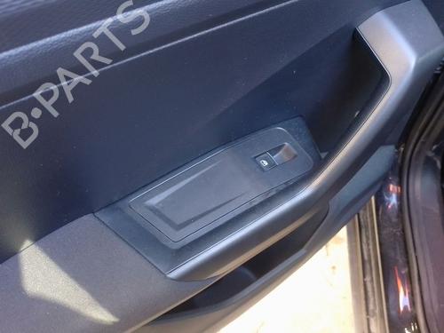 Venstre bagtil elrude kontakt VW T-ROC (A11, D11) [2017-2026]  31571025