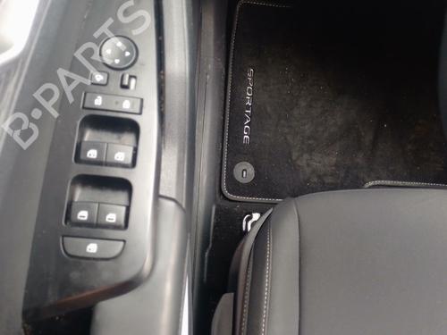 Left front window switch KIA SPORTAGE V (NQ5) 1.6 T-GDI AWD | BP39945083I27 - Image 2