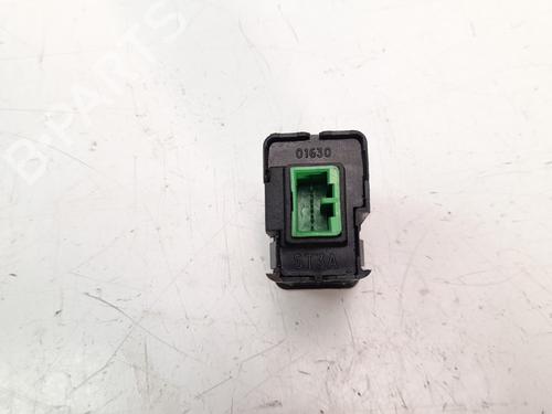 Switch LAND ROVER FREELANDER I (L314)  | BP15386571I30 
