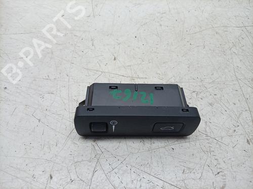 Kombi Kontakt / Stilkkontakt Kombi Kontakt / Stilkkontakt 38176873 38176873