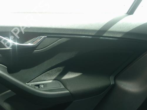 Højre bagtil elrude kontakt Højre bagtil elrude kontakt SKODA SCALA (NW1) 1.6 TDI (116 hp) 37533751 37533751