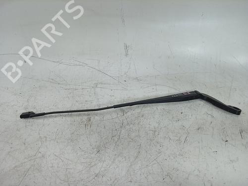 Used Front windshield wiper arm Front windshield wiper arm 36995248 36995248
