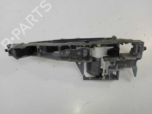 Front left exterior door handle PEUGEOT 5008 (0U_, 0E_) 1.6 BlueHDi 120 | BP1607637C128 