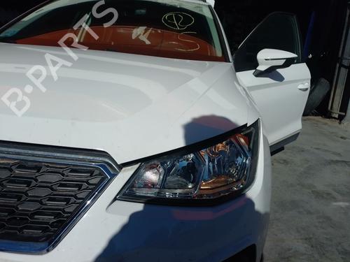 Used Left headlight Left headlight SEAT ARONA (KJ7, KJP) 1.0 TSI (95 hp) 33629868 33629868