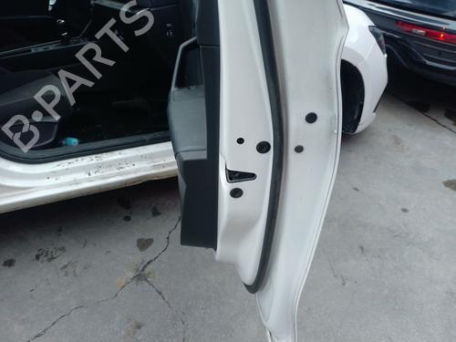 front-right-lock-seat-leon-kl1-klg-2019-33198879 main image