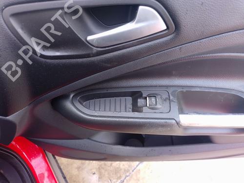 Used Right front window switch Right front window switch FORD KUGA II (DM2) 1.5 TDCi (120 hp) 33431741 33431741