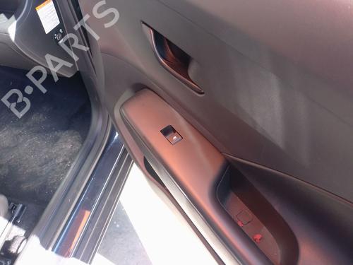Used Right front window switch HYUNDAI KONA (OS, OSE, OSI) [2017-2023]  32669326
