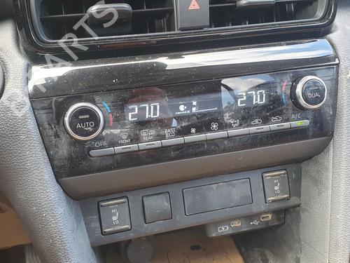 Used Climate control TOYOTA YARIS CROSS (MXP_) [2020-2025]  23411057