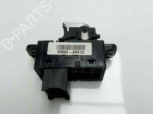 BP6698691I28 | Right rear window switch KIA CARENS IV 1.7 CRDi BP6698691I28