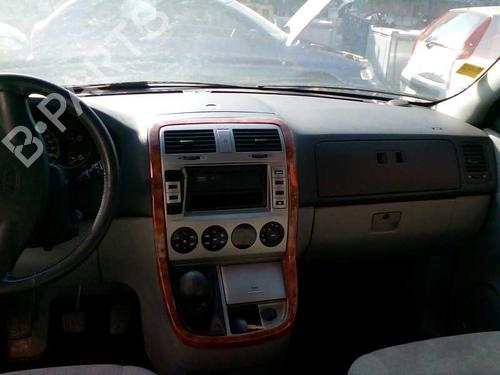 Left front fog light KIA CARNIVAL II (GQ) 2.5 V6 | BP345851C30 