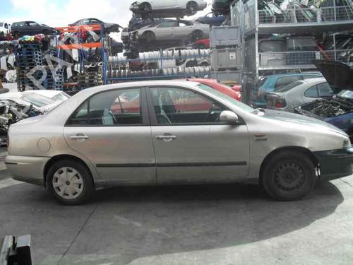 Venstre  foran tåkelykt FIAT MAREA (185_) 1.9 JTD 105 (185AXN1A) | BP364414C30 