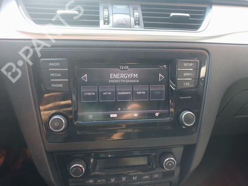 Used Radio Radio 38510368 38510368