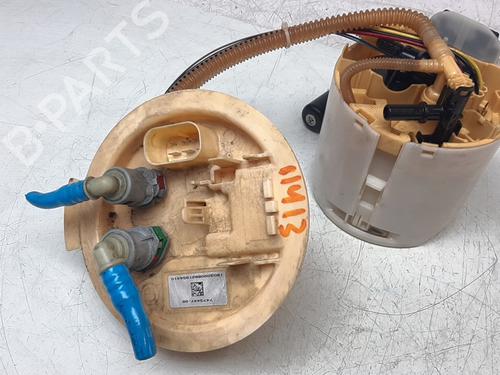 Used Fuel pump BMW 3 (G20, G80, G28) 318 d (150 hp) 15660961