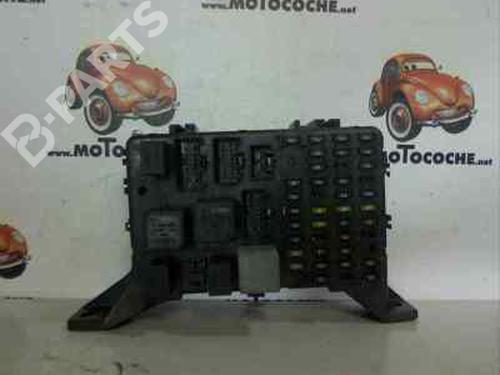 Used Fuse box FORD MONDEO III Saloon (B4Y) [2000-2007]  505681