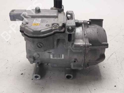 Used AC compressor TOYOTA YARIS (_P13_) 1.5 Hybrid (NHP130_, NHP130) (101 hp) 5420783