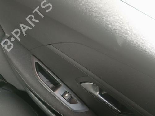 Used Left rear window switch Left rear window switch PEUGEOT 208 II (UB_, UP_, UW_, UJ_) 1.2 PureTech 100 (101 hp) 39809448 39809448