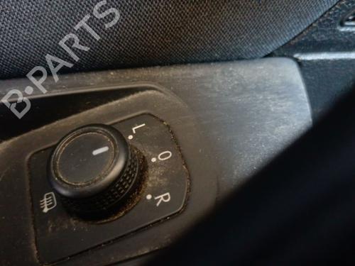 Commande retroviseurs Commande retroviseurs VW PASSAT B8 Variant (3G5, CB5) 2.0 TDI (190 hp) 36390639 36390639