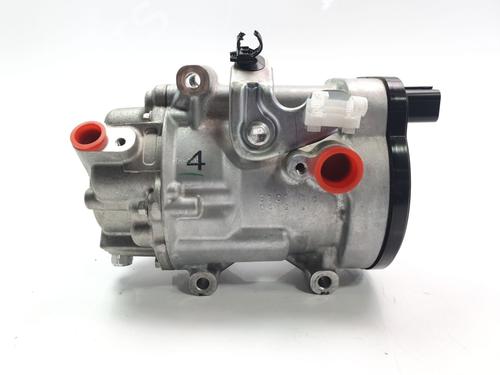 Used AC compressor TOYOTA COROLLA Hatchback (_E21_, _EA1_, _EH1_) [2018-2025]  23329990