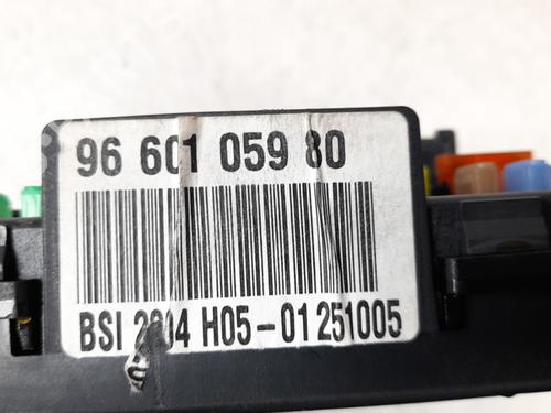Fuse box PEUGEOT 307 Break (3E) 1.6 HDi 110 | BP21064396E1 
