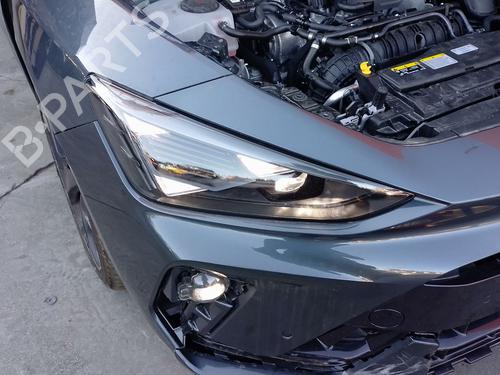 Faro destro CUPRA LEON (KL1, KU1, KUG) 1.5 TSI (150 hp) 31850902