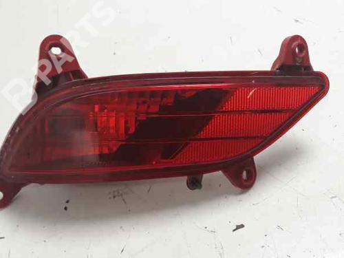 rear-fog-light-kia-carens-iv-17-crdi-92405a4100-2013-2656809 main image