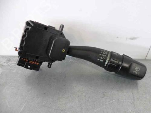 Used Steering column stalk HYUNDAI ELANTRA III Saloon (XD) 2.0 CRDi (113 hp) 1331585