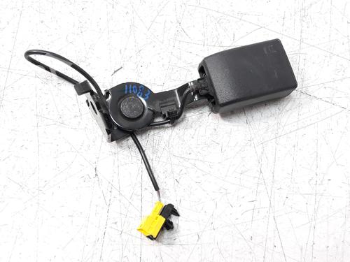 Used Rear left seatbelt MERCEDES-BENZ M-CLASS (W166) ML 350 BlueTEC 4-matic (166.024, 166.023) (258 hp) 18147609