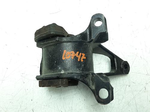 Used Engine mount Engine mount MAZDA 3 Saloon (BM_, BN_) 2.2 D (150 hp) 8957310 8957310