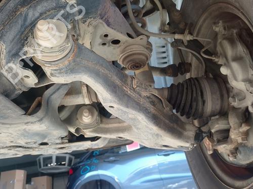 right-front-suspension-arm-toyota-land-cruiser-prado-_j15_-2009-39962948 main image