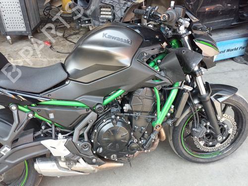Used Starter KAWASAKI MOTORCYCLES Z ( - 899cc) Z 650 (48 hp) 25234122