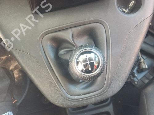 Used Shift knob PEUGEOT RIFTER 1.5 BlueHDi 100 (102 hp) 27520603