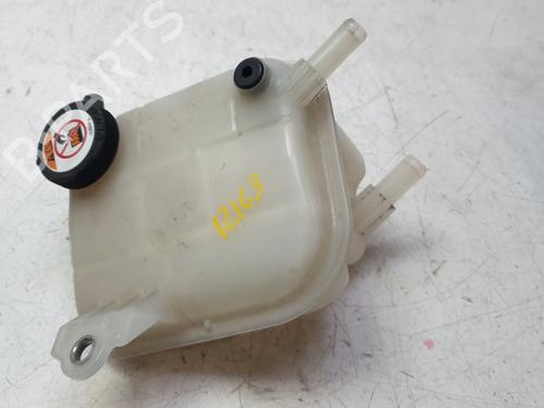 expansion-tank-toyota-corolla-estate-_e21_-2019-26615991 main image