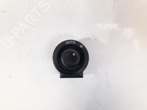 Used Switch LAND ROVER DISCOVERY III (L319) 2.7 TD 4x4 (190 hp) 7534175
