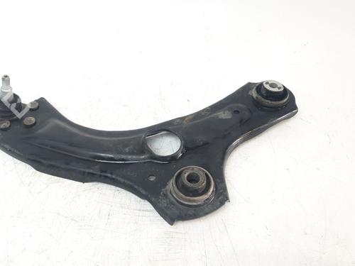 Used Right front suspension arm RENAULT CLIO V (B7_) [2019-2025]  27696392