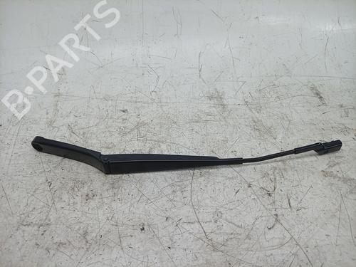 front-windshield-wiper-arm-seat-ateca-kh7-khp-2016-24806606 main image