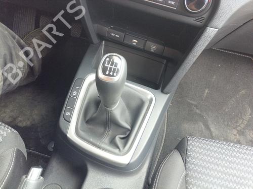 Used Gear lever KIA CEED Sportswagon (CD) 1.0 T-GDI (101 hp) 26391281