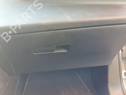 Used Glove box PEUGEOT 308 III (FB_, FH_, FP_, F3_, FM_) BlueHDi 130 (FBYHZL, FBYHZT) (131 hp) 27698904