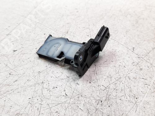 Used Mass air flow sensor DACIA DUSTER (HM_) 1.5 dCi 110 (HMAB) (109 hp) 20858512