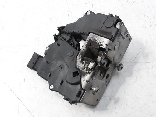 Serrure avant gauche OPEL CORSA E (X15) 1.4 Turbo (08, 68) (150 hp) 8927804