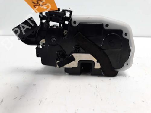 Rear right lock NISSAN JUKE (F15) 1.6 | BP1894810C99