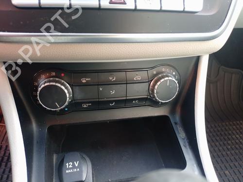 Used Climate control MERCEDES-BENZ CLA Coupe (C117) CLA 200 CDI / d (117.308) (136 hp) 32304085