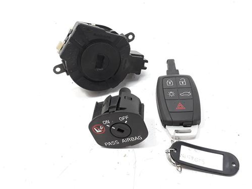 Used Ignition barrel Ignition barrel VOLVO C30 (533) 2.0 D (136 hp) 7040917 7040917